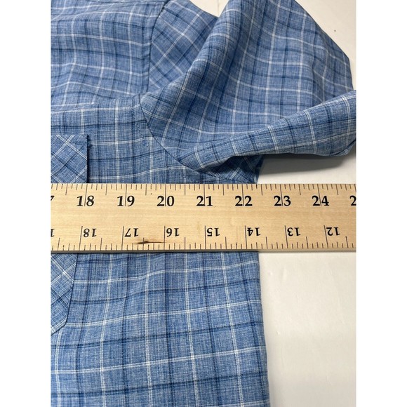 Orvis Men's Blue Check Plaid Button Up Short Sleeve Outdoor Shirt Medium - Picture 5 of 9